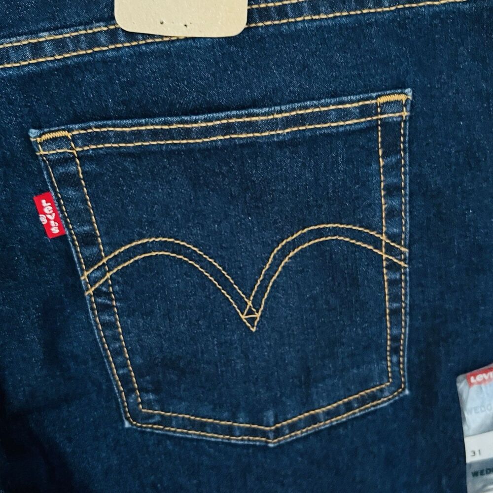 Levi’s Wedgie Denim Levis Jeans Womens Sz: 31 NWT Dark High Rise Straight Leg